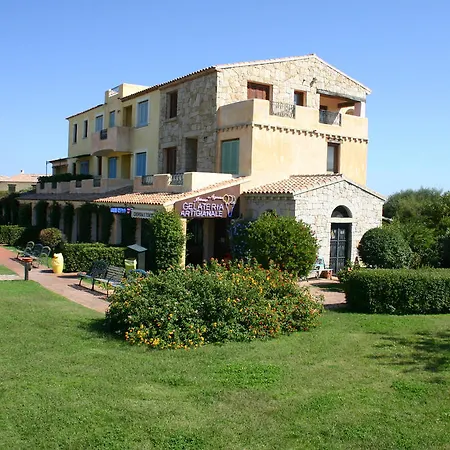 Aparthotel Il Borgo 3*